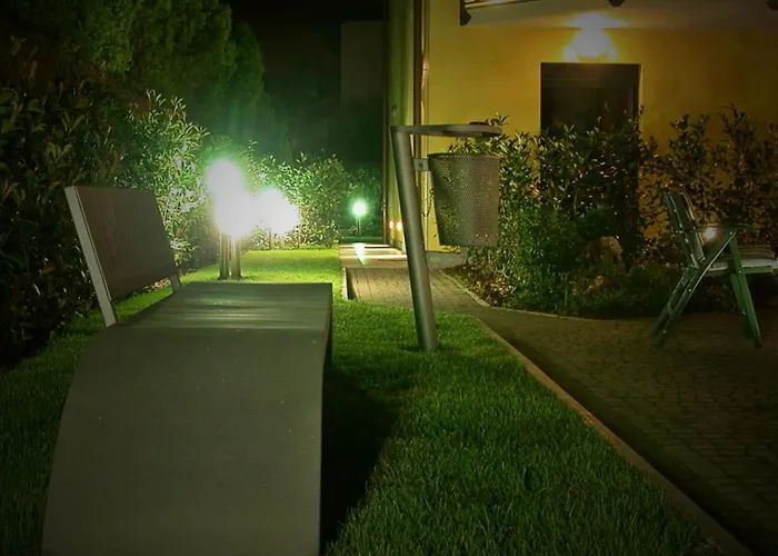 Ranverso Apartment *